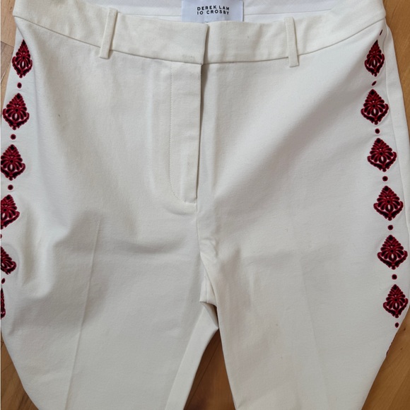Stylish White Pants with Red Accents - Picture 5 of 7